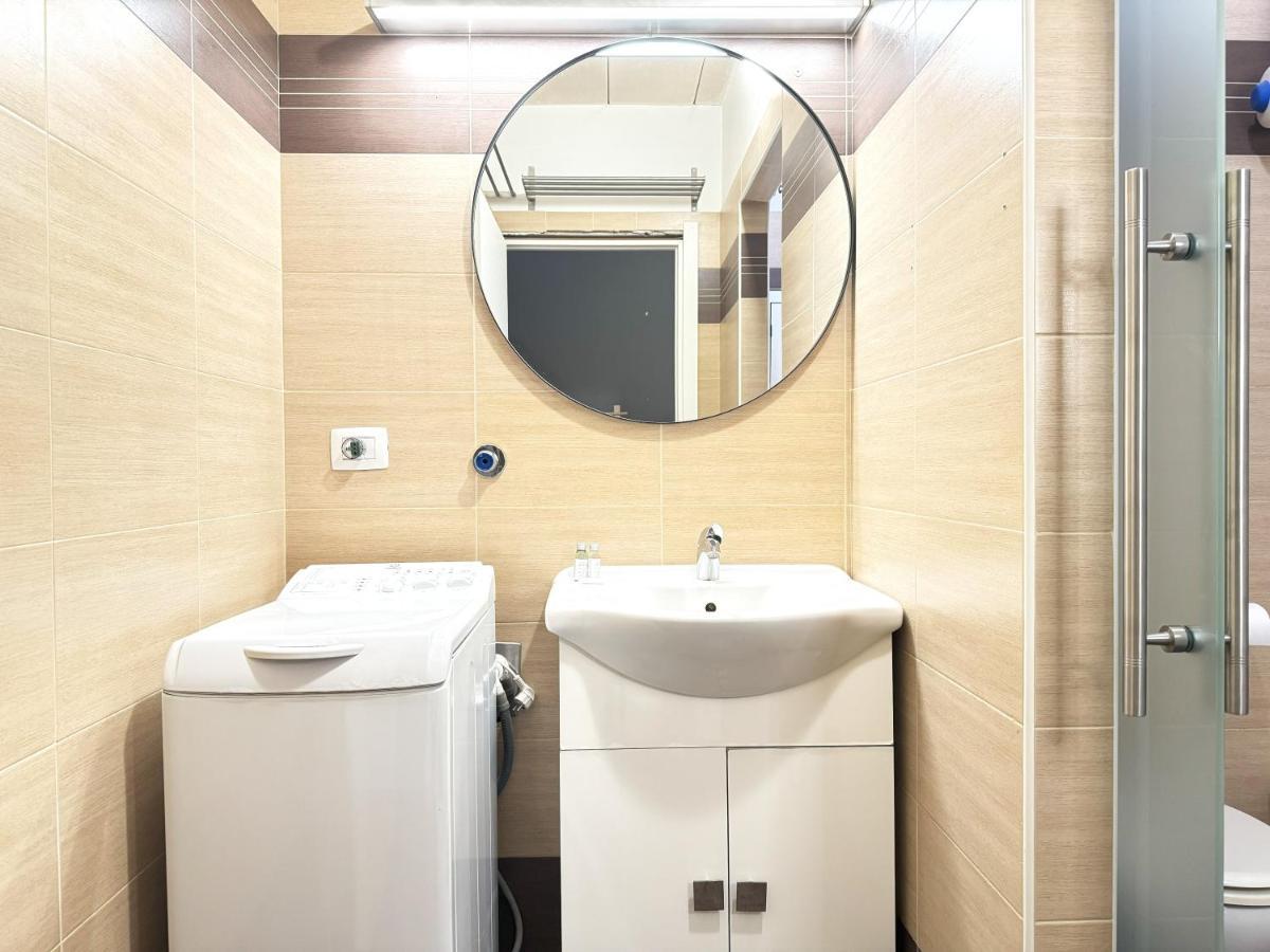 Apartament Dora Park-Porta Susa Private Parking&Netflix Turyn Zewnętrze zdjęcie
